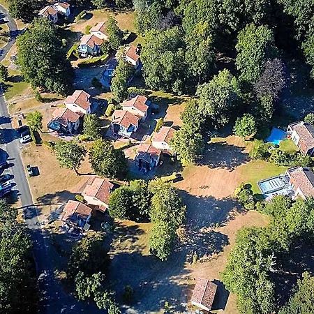 Villa In France With Private Garden & Bbq, Cleaning Included *